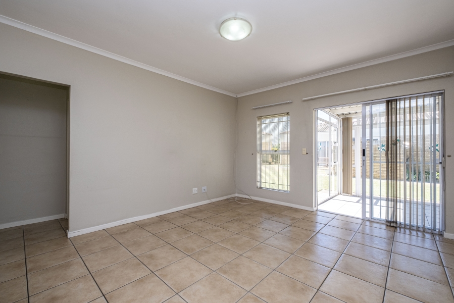 1 Bedroom Property for Sale in Protea Heights Western Cape